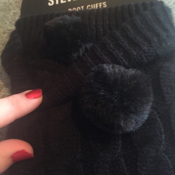 TWO Steve Madden Boot Cuffs - Picture 5 of 8